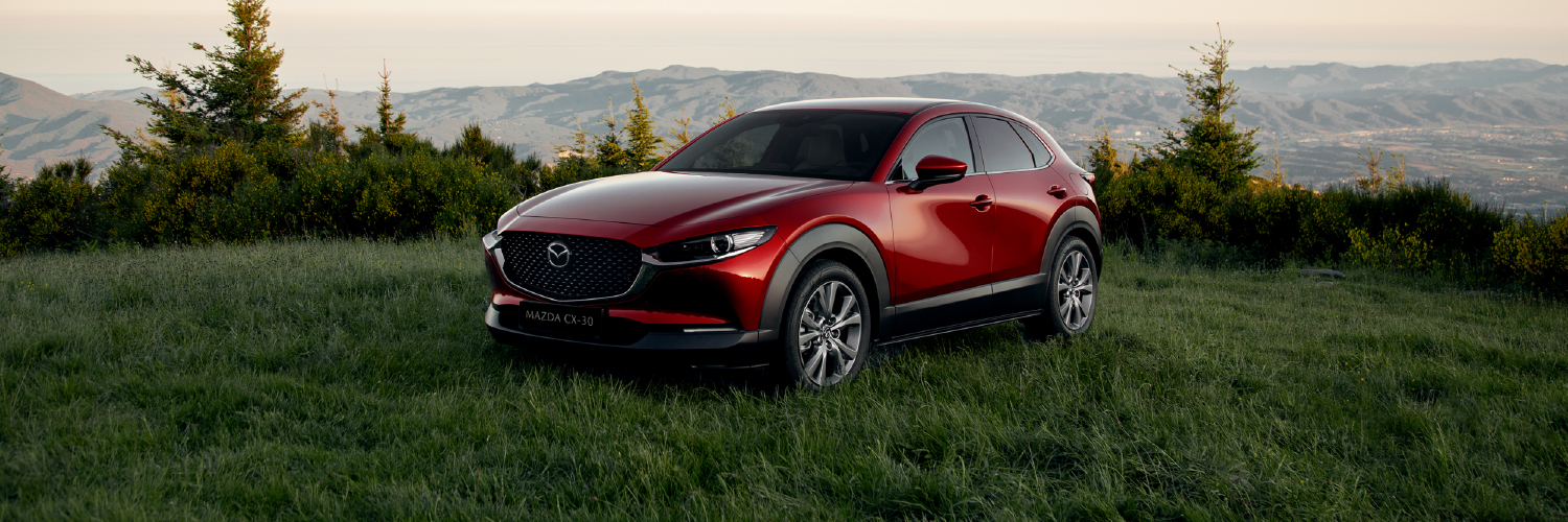 Mazda innovo para traer a Colombia su nueva gama de modelos Hibridos, con una rendimiento excepcional produciendo menos emicisiones de CO2 ¡Descubrelos aquí!
